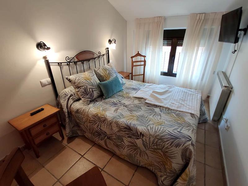 Royuela Hostal Zewnętrze zdjęcie